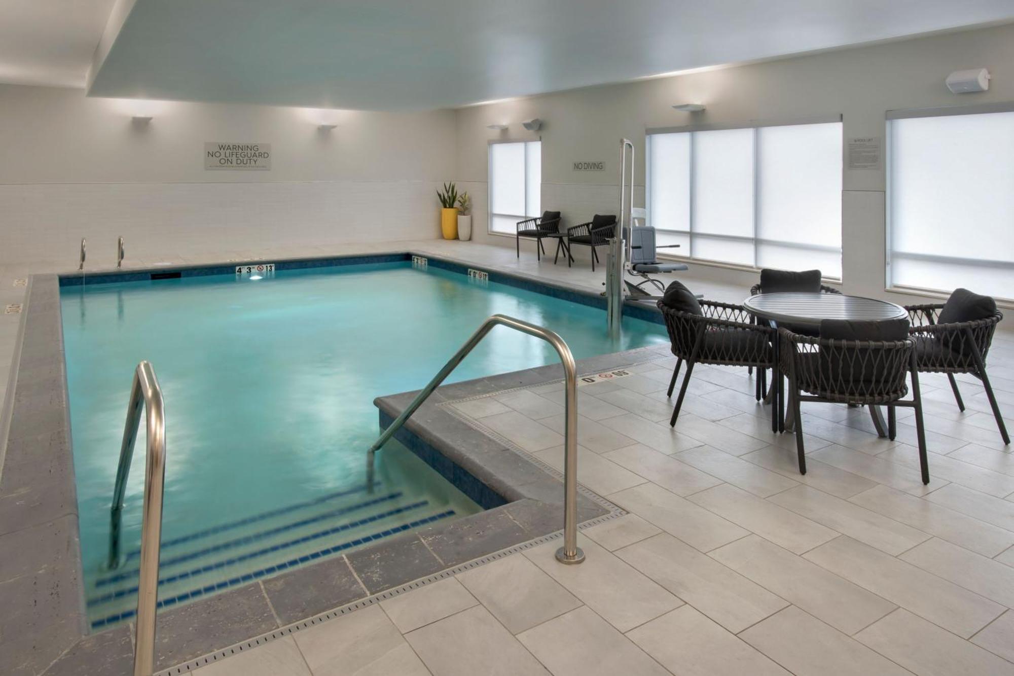 Towneplace Suites Portland Airport Me サウスポートランド エクステリア 写真